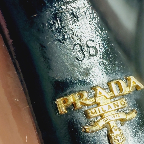 Prada Black Brown Patent Leather Square Toe Slip On Block Heel Pumps B237 - Picture 9 of 15